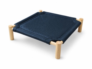 Kraina Tuptusia Hamak dla królika na drewnianym stelażu 44 × 44 cm