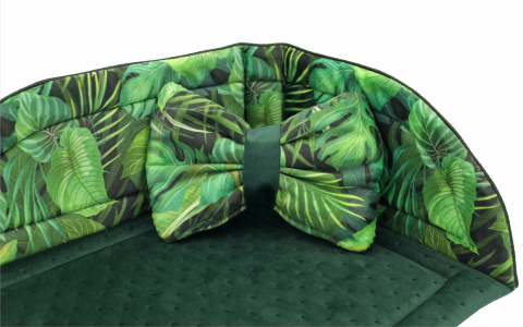 Corner pet bed for guinea pig, rabbit, chinchilla, rodent