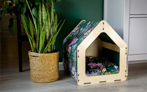 Wooden house for rabbit, guinea pig, ferret - things for rabbit, pigs