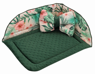 Corner pet bed for guinea pig, rabbit, chinchilla, rodent