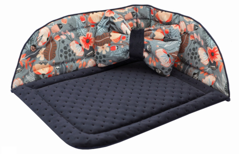 Corner pet bed for guinea pig, rabbit, chinchilla, rodent